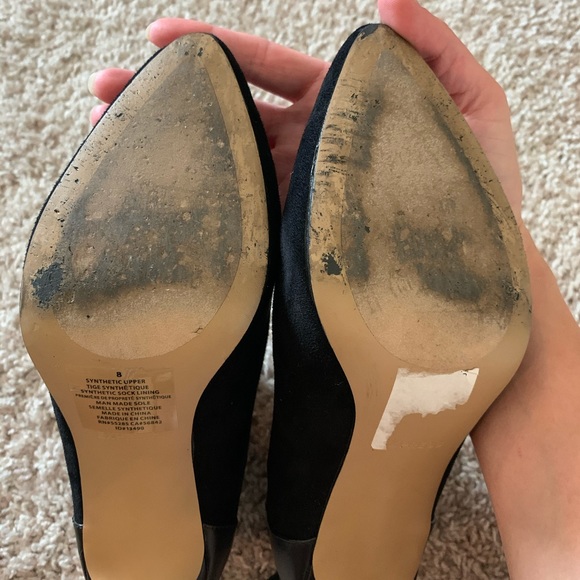 Express Point Toe Bootie - Picture 4 of 4